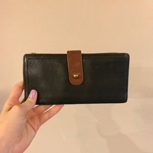 {Fossil} Classic Leather Wallet